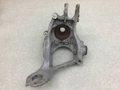 Кулак поворотный задний правый Audi Q5 (8R) 2008-2017