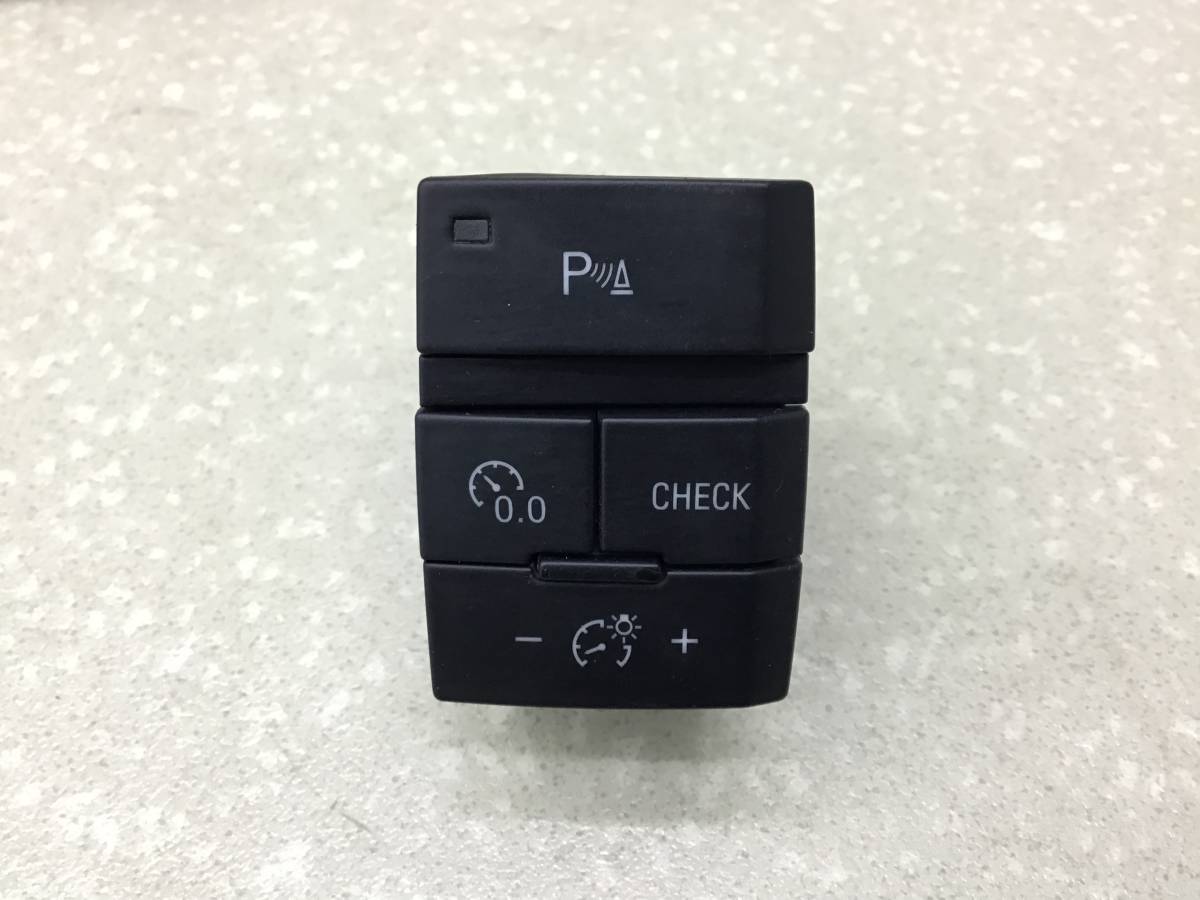 Блок кнопок Audi Q7 (4L) 2005-2015 Блок кнопок Audi Q7 (4L) 2005-2015
