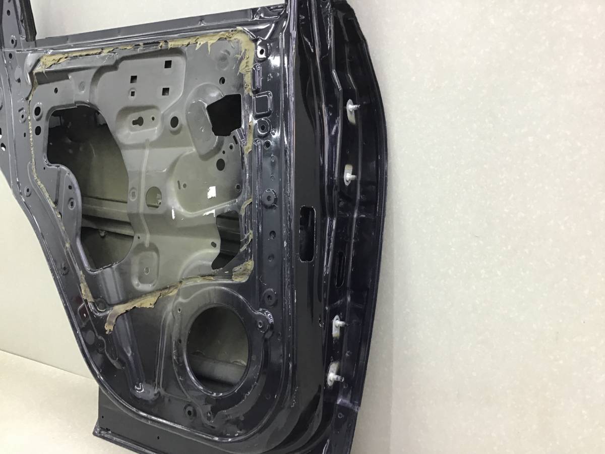 Дверь задняя левая Nissan Qashqai (J10) 2006-2013 Дверь задняя левая Nissan Qashqai (J10) 2006-2013