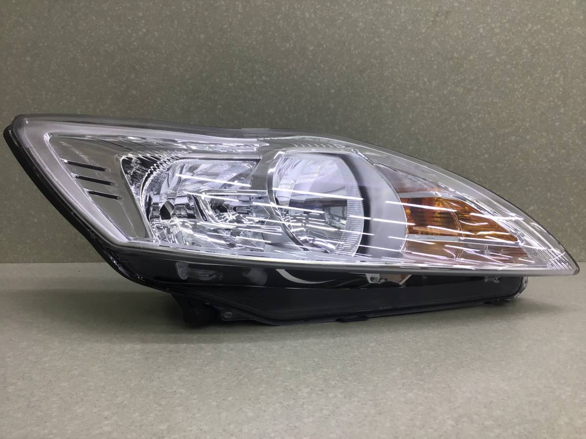 Фара правая Ford Focus 2 (CB4) 2007-2011 Фара правая Ford Focus 2 (CB4) 2007-2011
