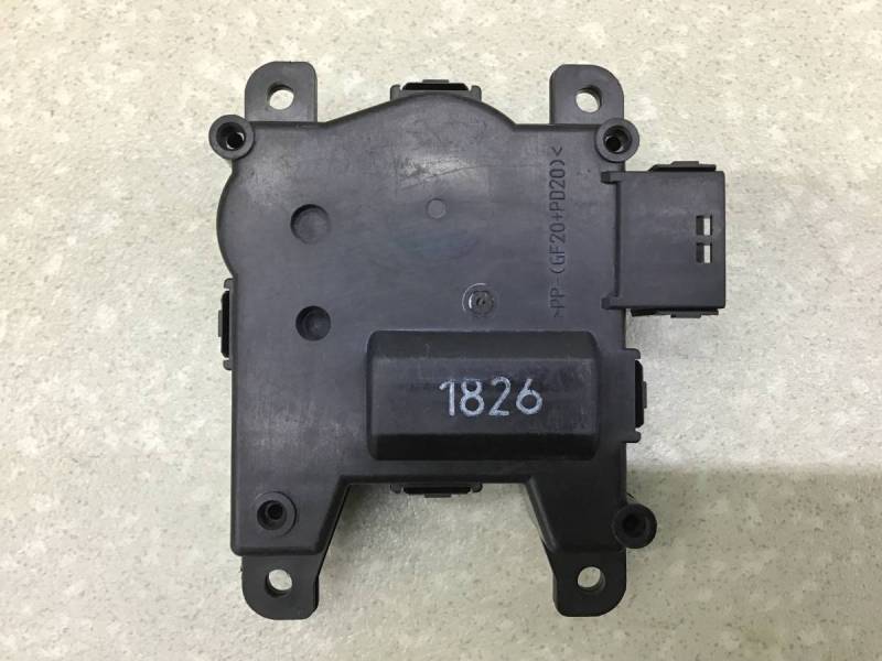 Моторчик заслонки печки Honda Crosstour (TF2, TF3) 2010-2016