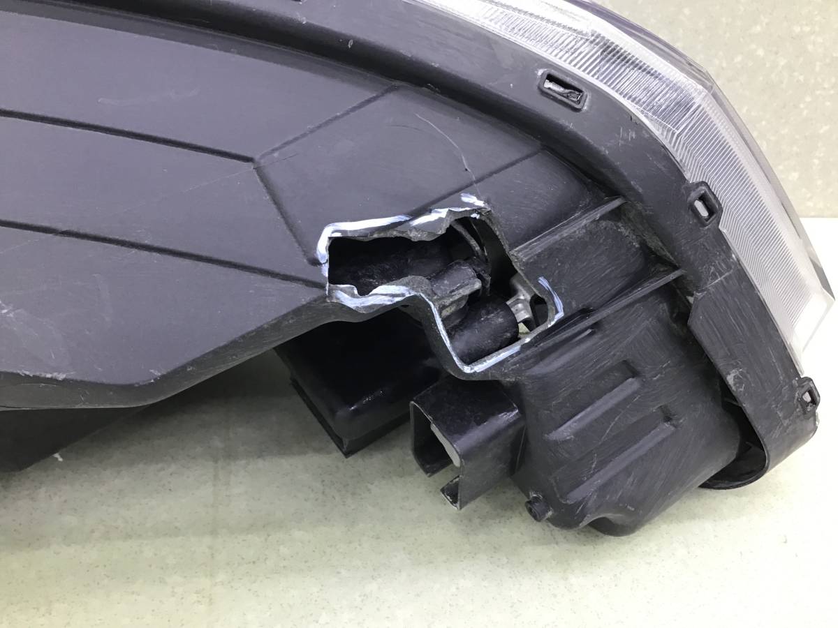 Фара левая Kia Rio 4 (FB) 2017-2022