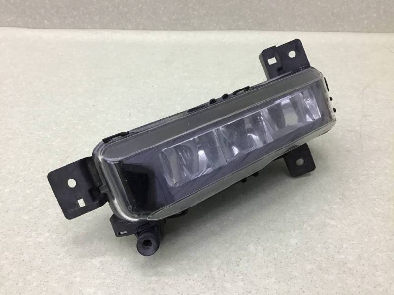 Фара противотуманная левая BMW X7 G07 2018>