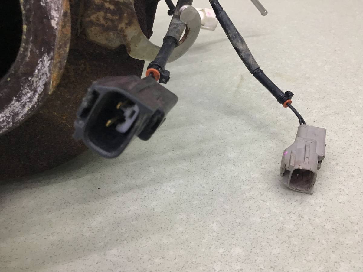 Катализатор Toyota Hilux (GUN125L, GUN126L, TGN126) 2015-н.в. Катализатор Toyota Hilux (GUN125L, GUN126L, TGN126) 2015-н.в.