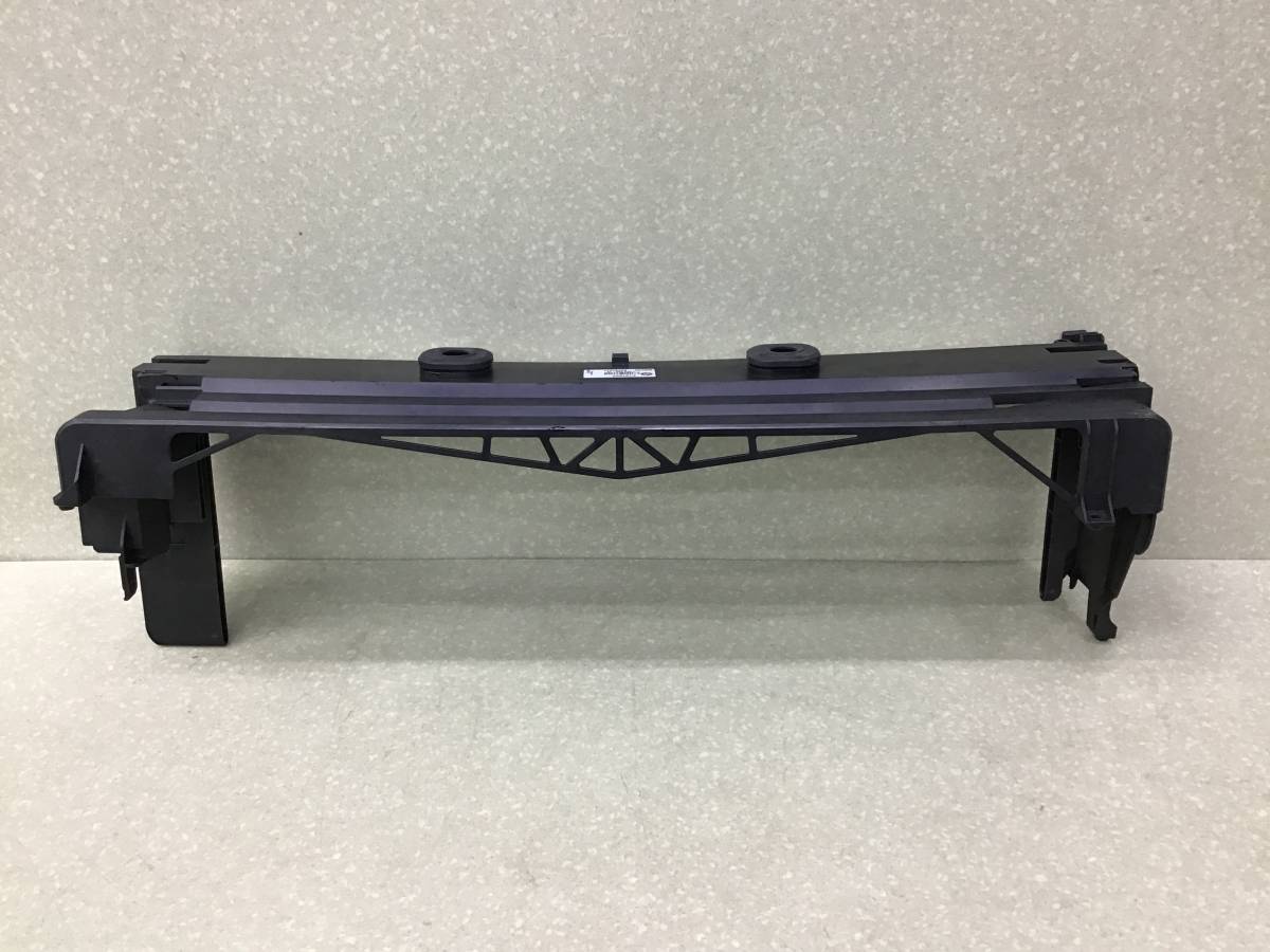 Рамка радиатора BMW 7-Series F01 2008-2015 Рамка радиатора BMW 7-Series F01 2008-2015
