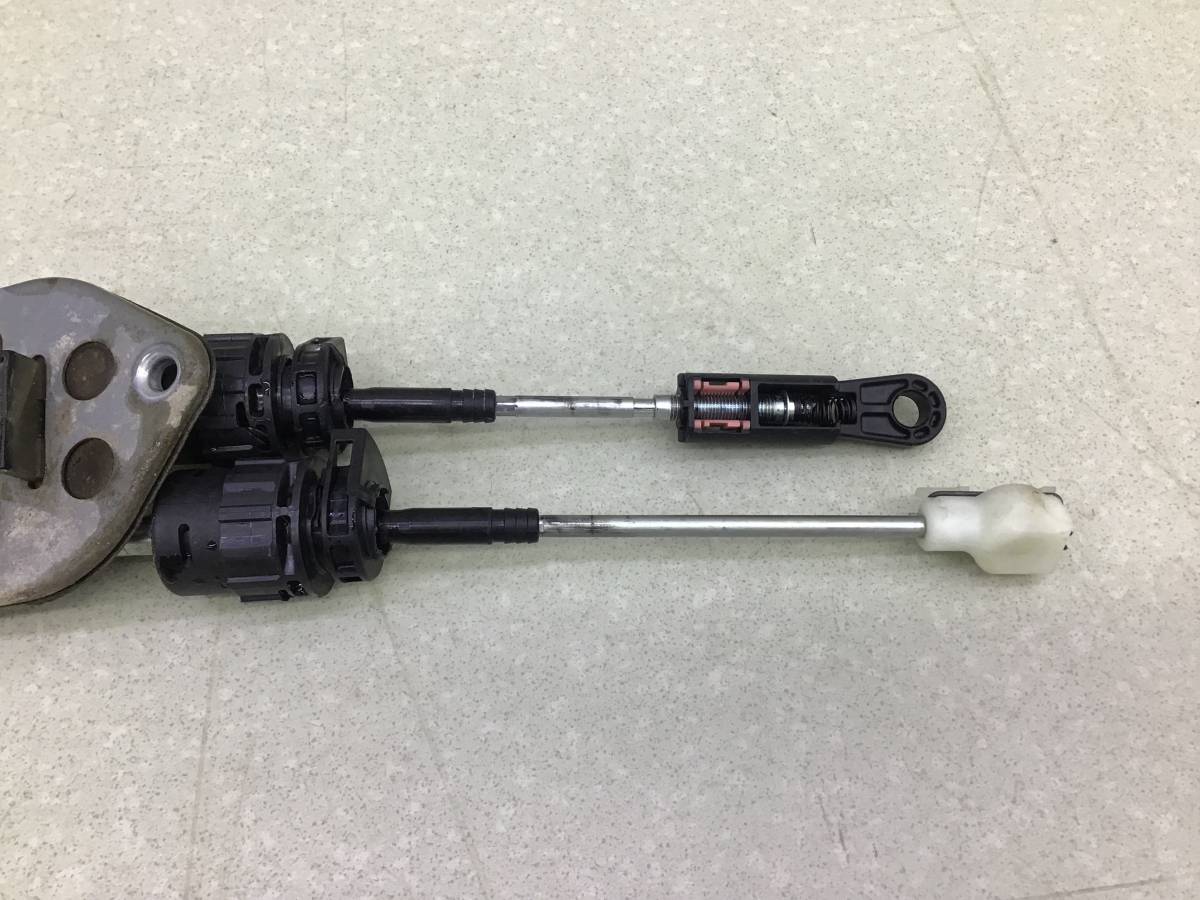 Трос КПП Toyota Rav 4 (A40) 2013>