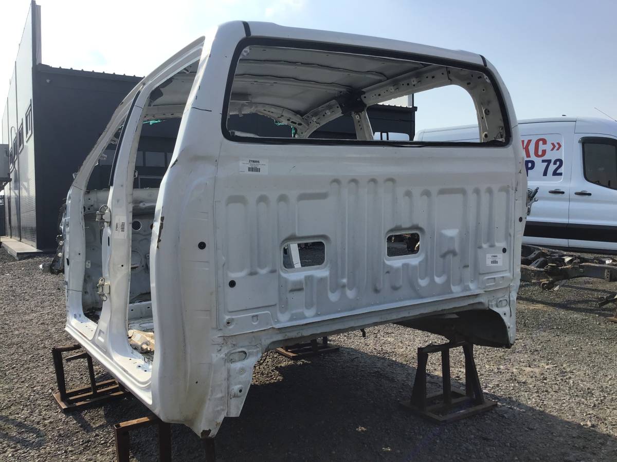 Панель задняя Toyota Hilux (GUN125L, GUN126L, TGN126) 2015-н.в. Панель задняя Toyota Hilux (GUN125L, GUN126L, TGN126) 2015-н.в.